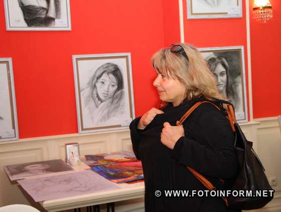У Кропивницькому відкрилася виставка картин 